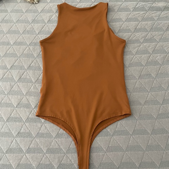 Key hole Bodysuit - Picture 4 of 4